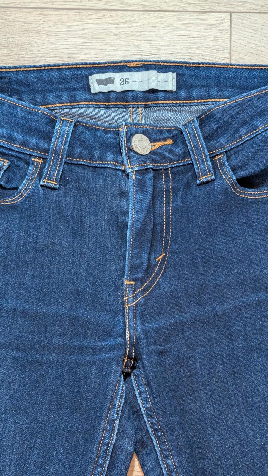 Levi's Women's Skinny Jeans - Blue - Size 26W 32L