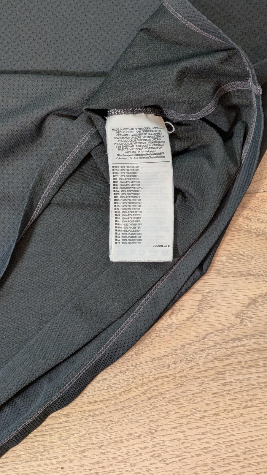 Nike Men's Dri-Fit T Shirt - Grey - Size Large