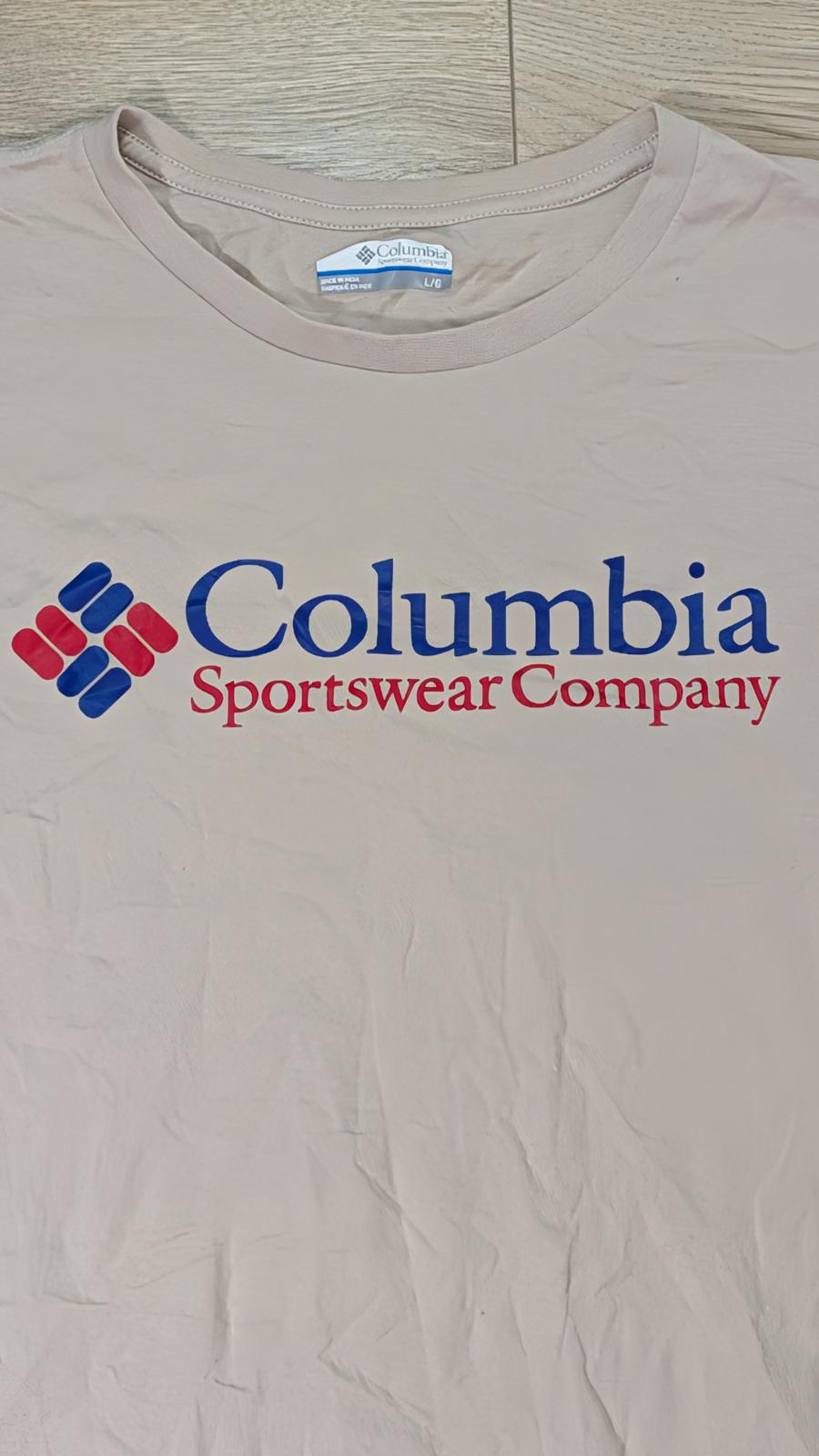 Columbia Men's T Shirt - Beige - Size Large