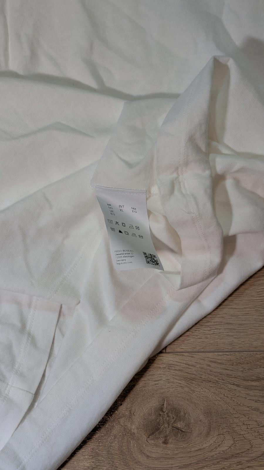 Hugo Boss Men's T Shirt - White - Size XL