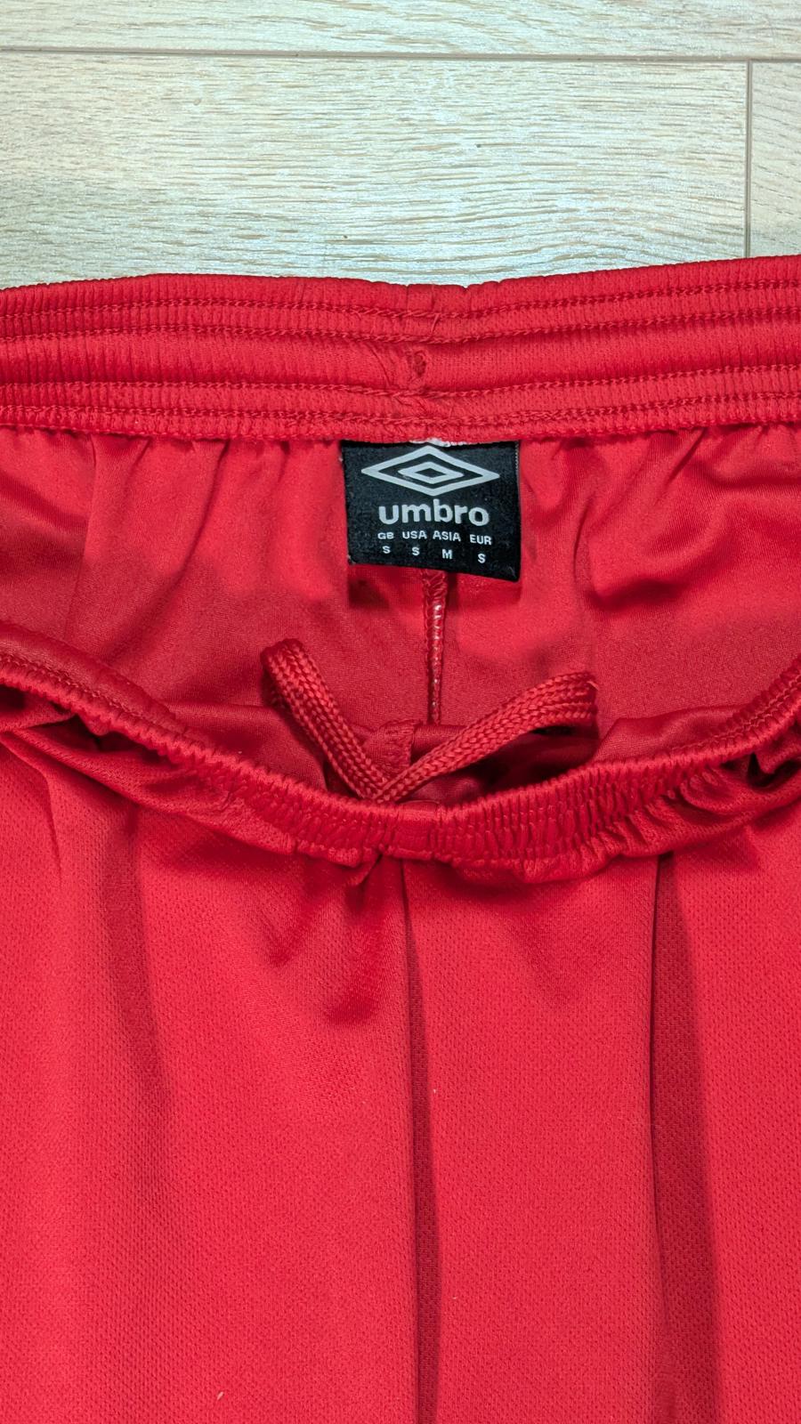 Umbro Men's Shorts - Red - Size Small