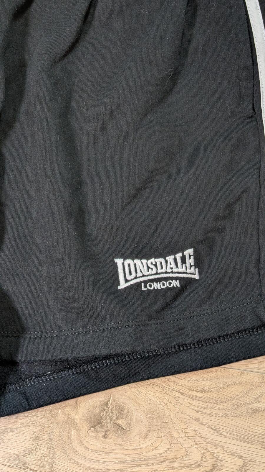 Lonsdale Women's Shorts - Black - Size 14