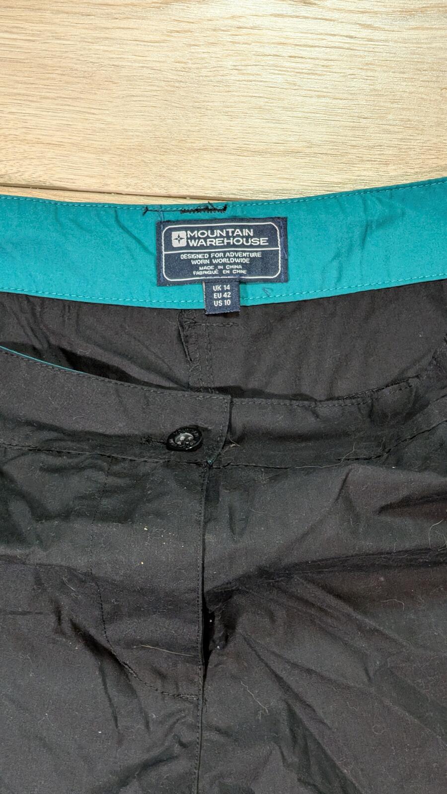 Mountain Warehouse Women's Shorts - Black - Size 14