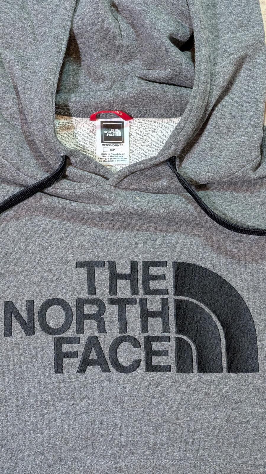 The North Face Men's Hoodie Sweatshirt - Grey - Size Small