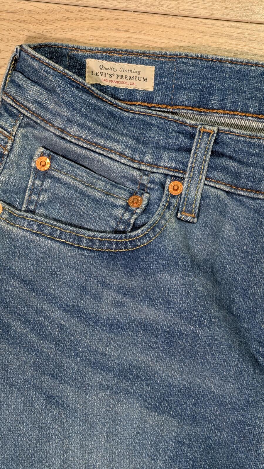 Levi's Men's 519 Skinny Jeans - Blue - Size 33W 32L