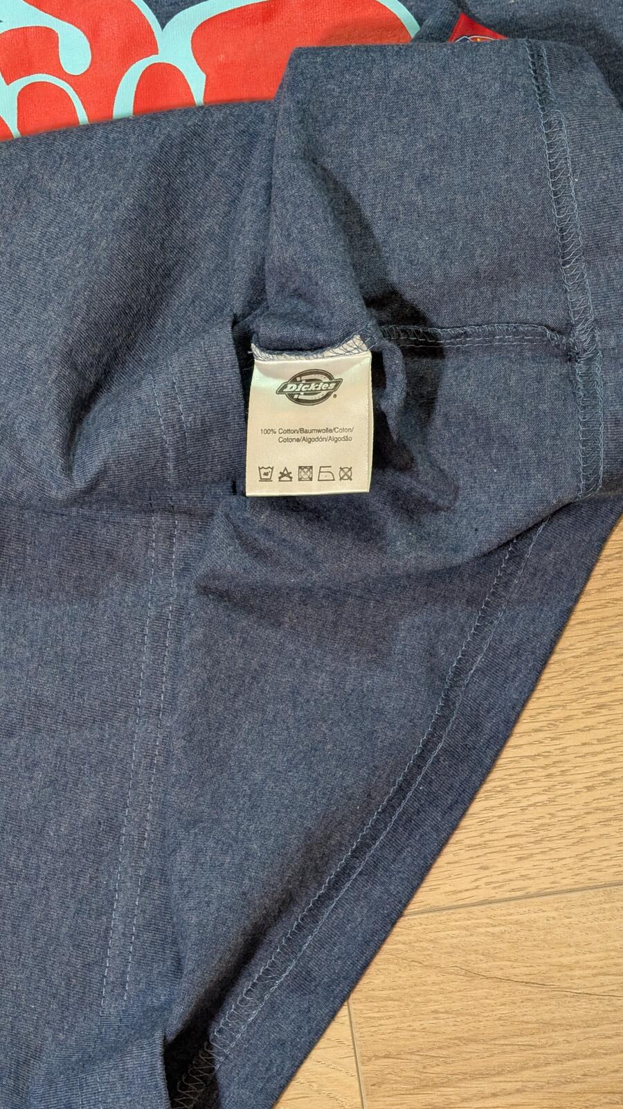 Dickies Men's T Shirt - Blue - Size Small