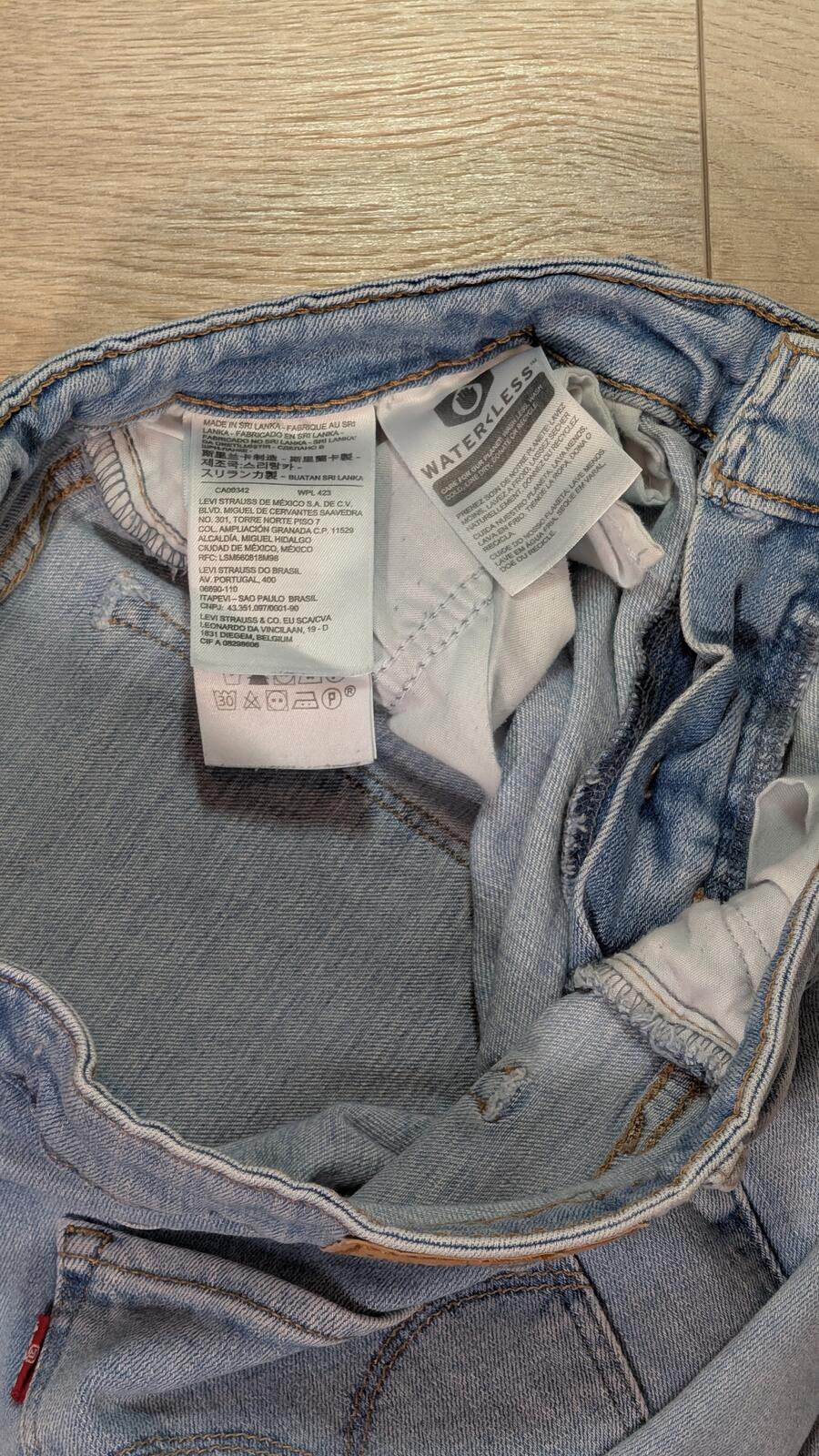 Levi's Women's 711 Skinny Jeans - Blue - Size 29W 32L