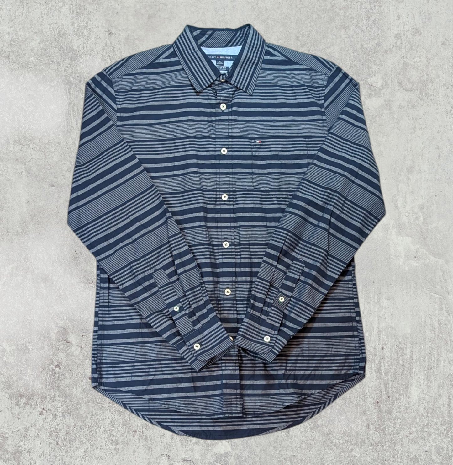 Tommy Hilfiger Men's Custom Fit Striped Shirt - Navy - Size Medium