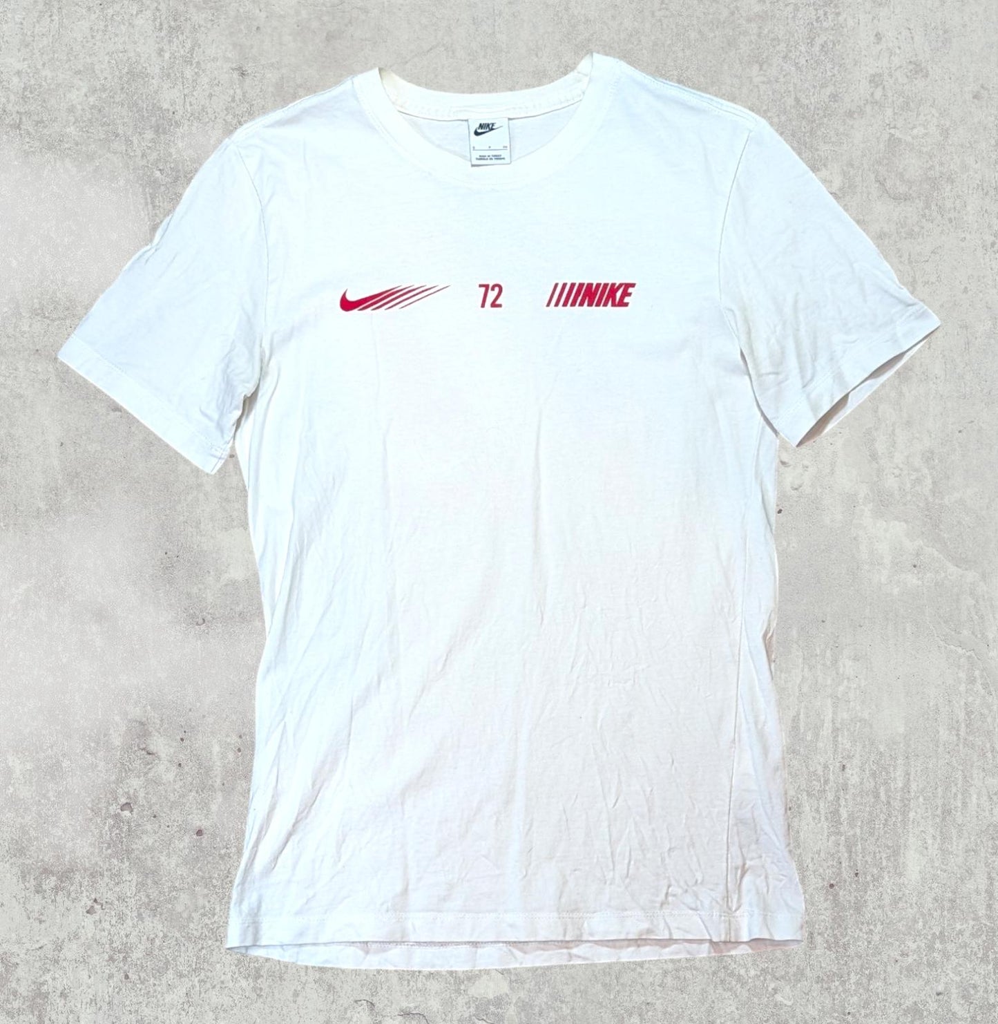 Nike Men's 72 T Shirt - White - Size Small