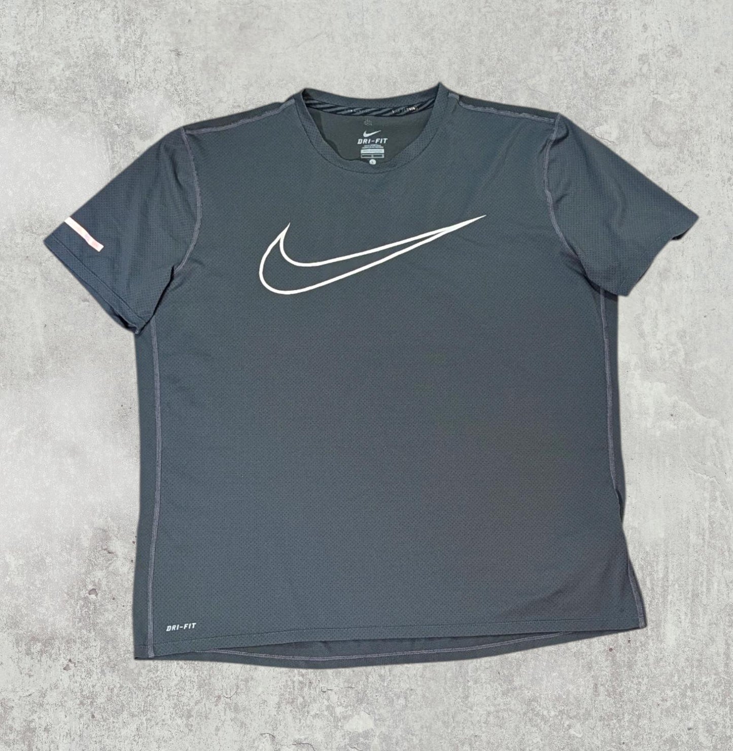 Nike Men's Dri-Fit T Shirt - Grey - Size Large