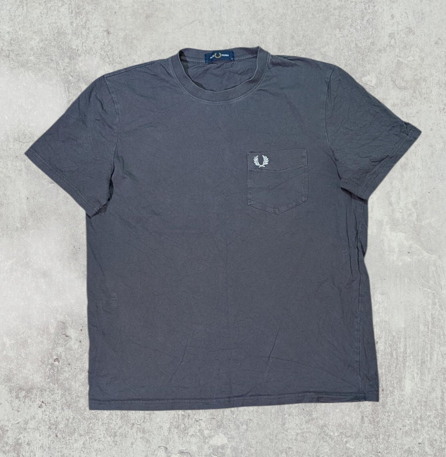Fred Perry Men's T Shirt - Grey - Size Medium