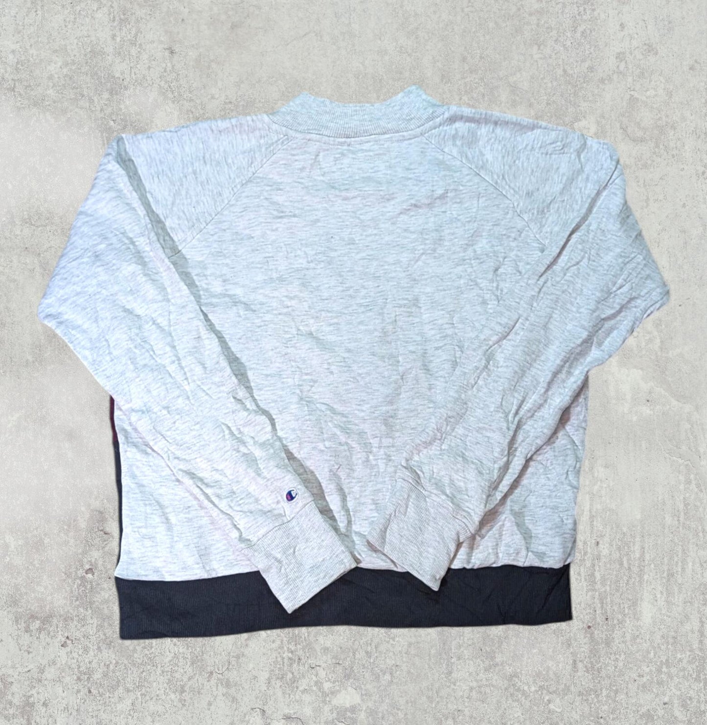 Champion Women's Sweatshirt Jumper - Grey - Size Medium