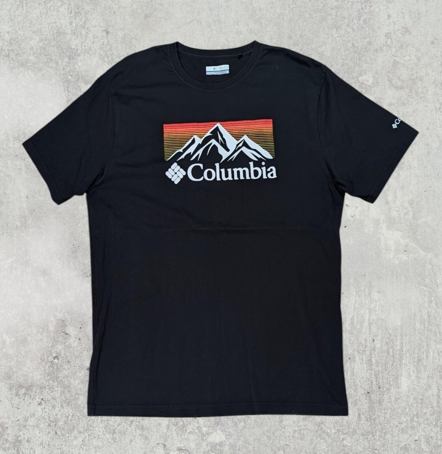 Columbia Men's T Shirt - Black - Size Medium
