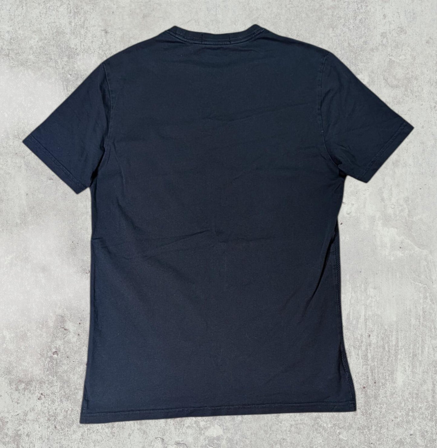 Fred Perry Men's T Shirt - Navy - Size Small