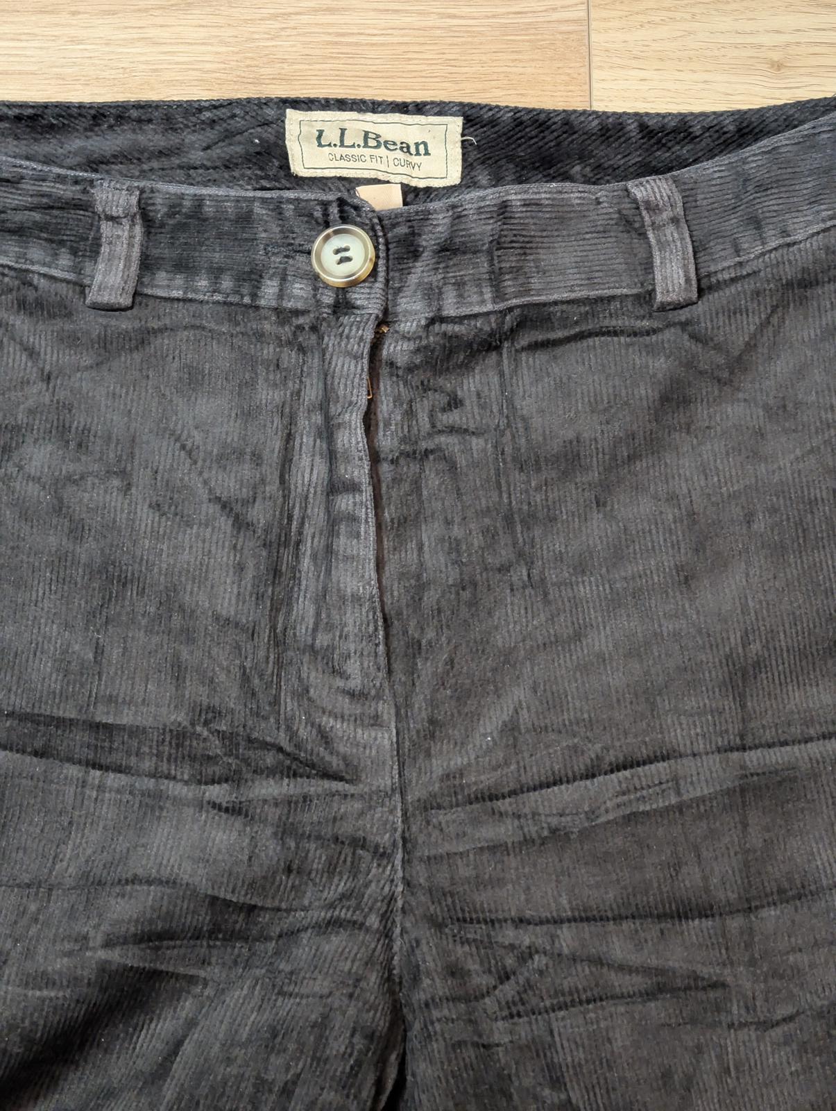 L.L. Bean Women's Classic Curvy Corduroy Trousers - Navy - Size 30W 32L