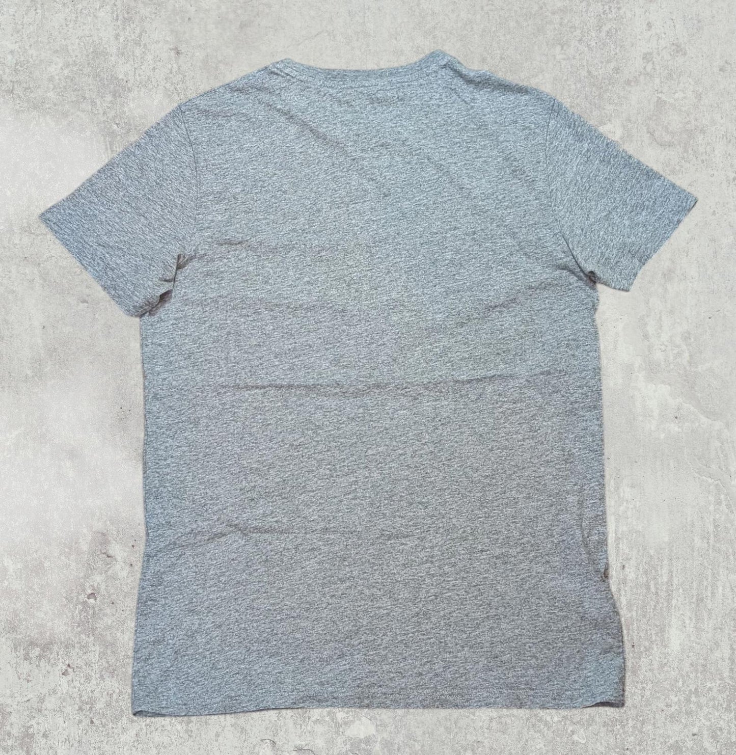 Fred Perry Men's T Shirt - Grey - Size Small