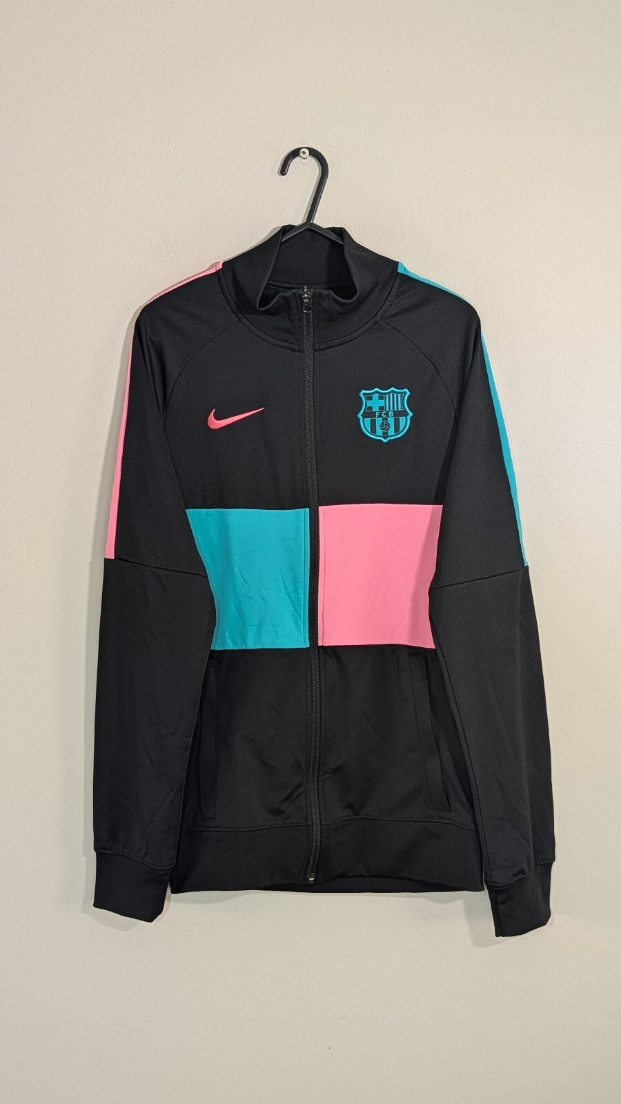 Nike Men's Barcelona Jacket - Black - Size XS