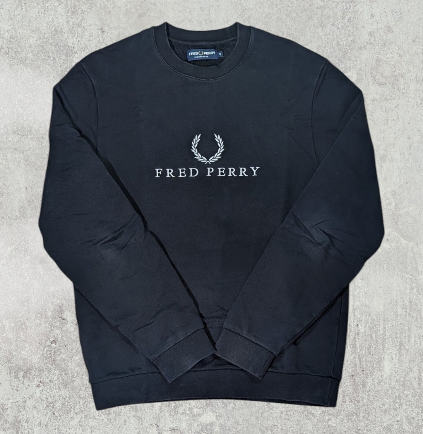 Fred Perry Men's Sweatshirt Jumper - Black - Size Small