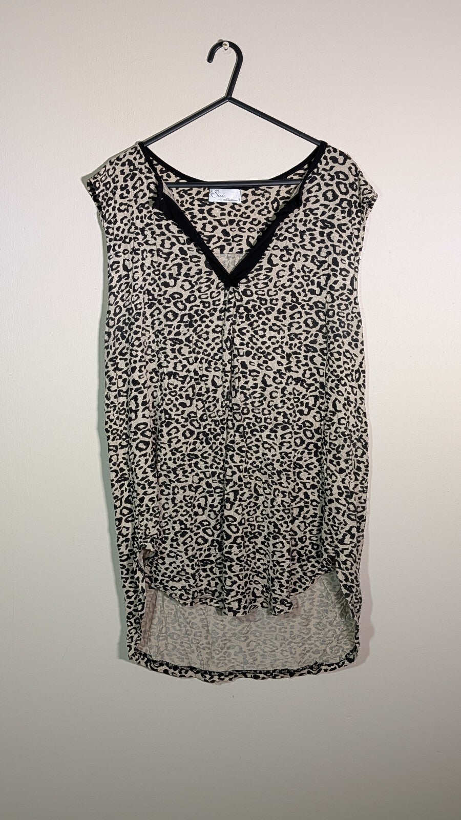 Sui Collection Women's Leopard Print Vest T Shirt - Beige - Size Medium