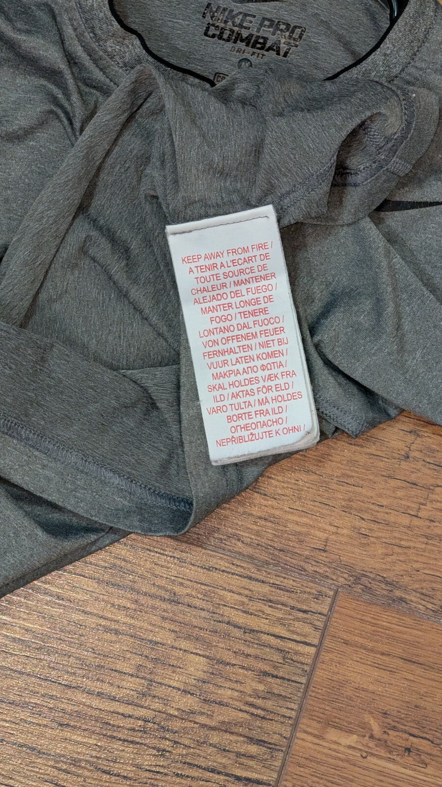 Nike Kid's Boys T Shirt - Grey - Size Medium