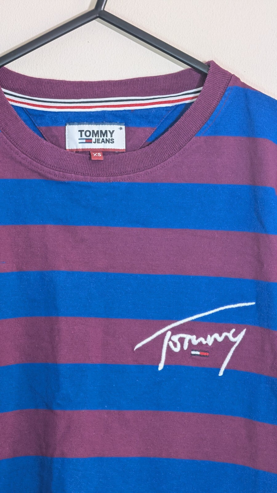 Tommy Hilfiger Men's Striped T Shirt - Blue - Size XS