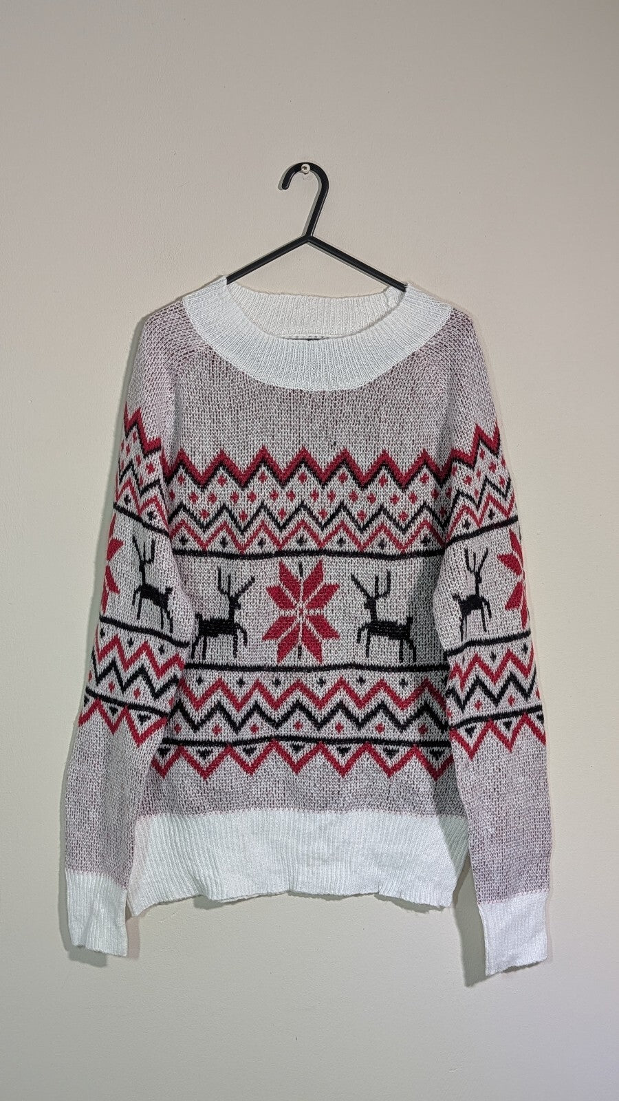 Shein Women's Christmas Sweatshirt Jumper - White - Size Medium