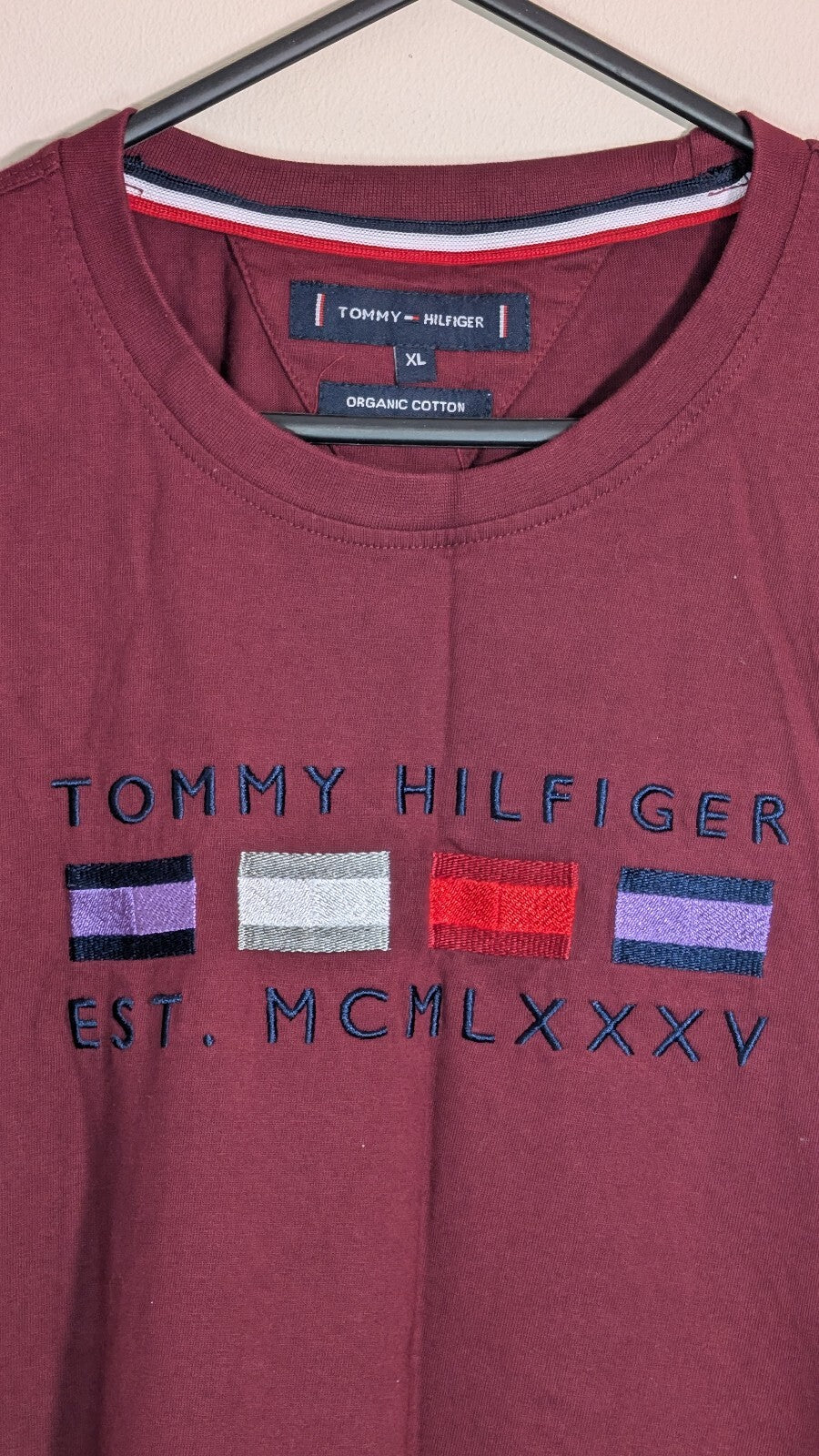 Tommy Hilfiger Men's T Shirt - Burgundy - Size XL