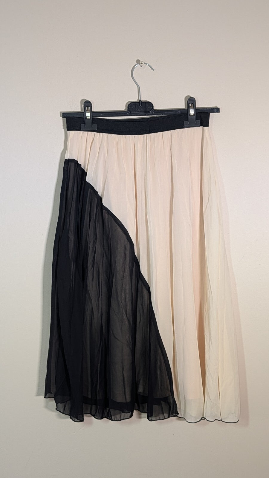 Atmosphere Women's Skirt - Beige - Size 10