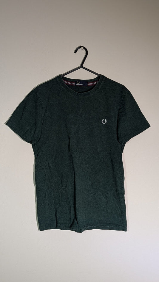 Fred Perry Men's T Shirt - Green - Size Small