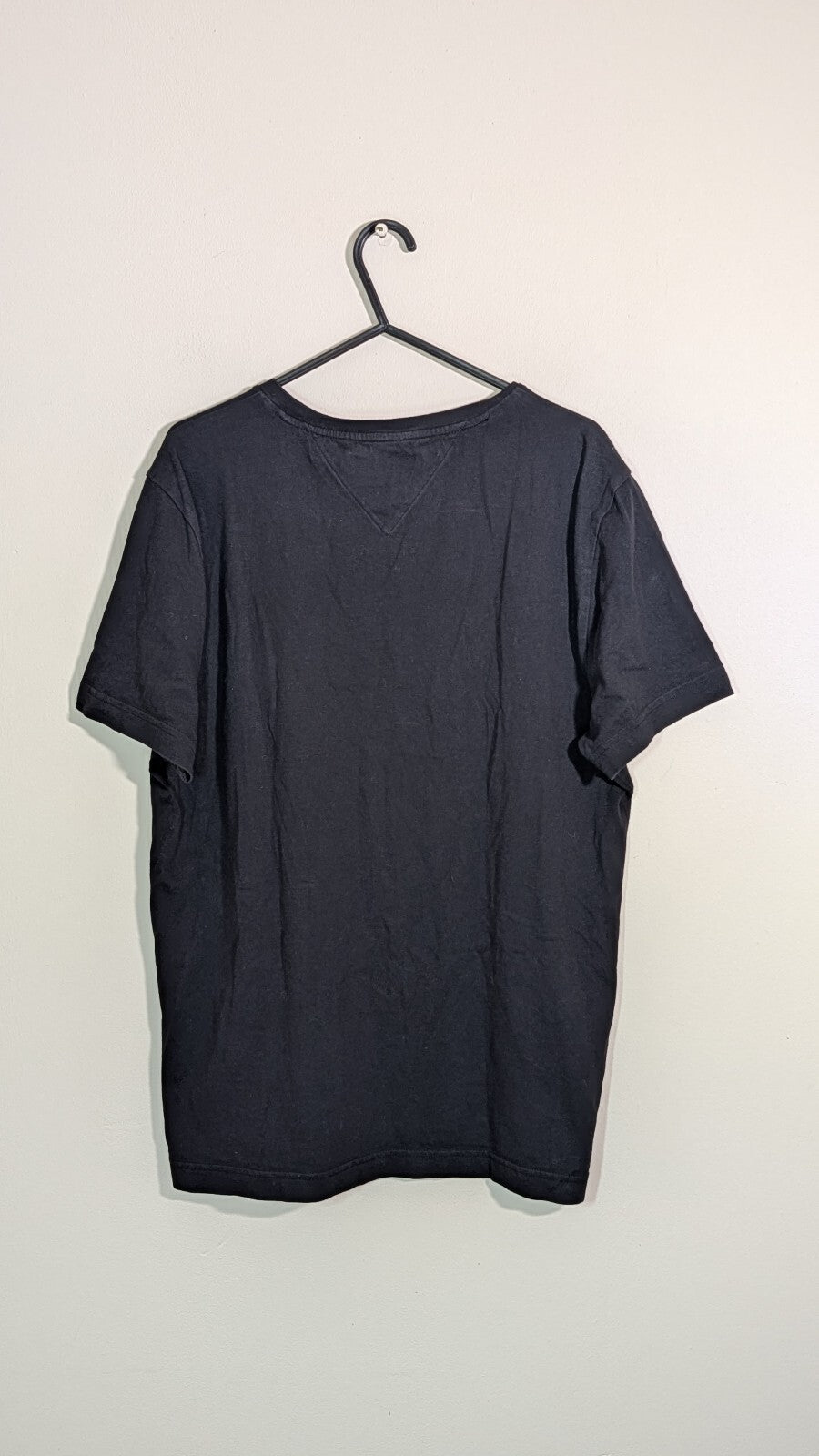 Tommy Hilfiger Men's T Shirt - Black - Size Medium