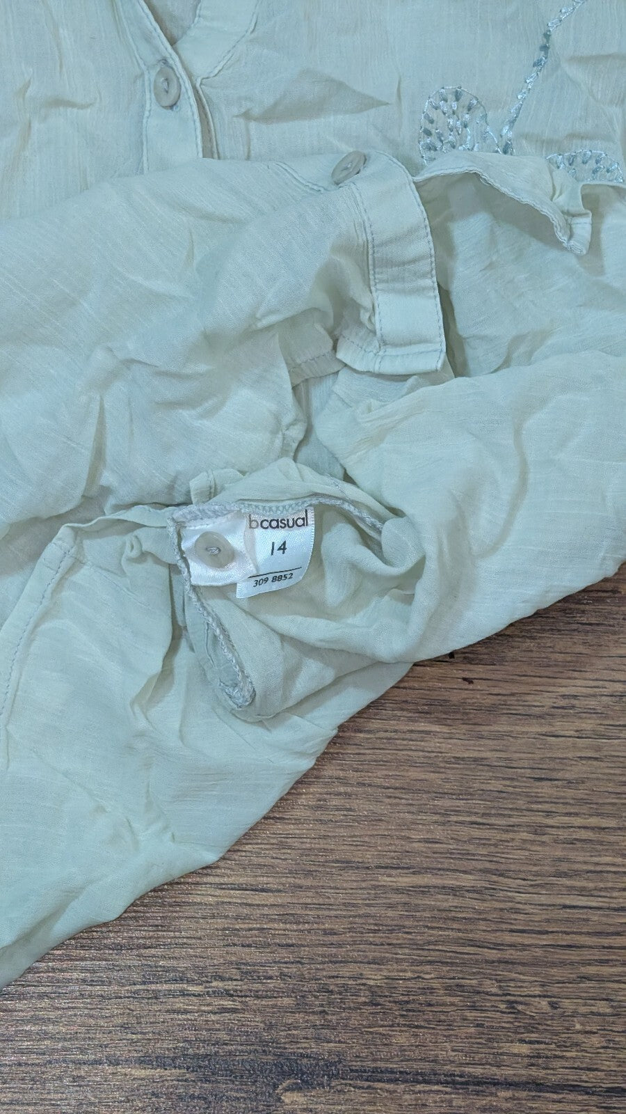 BCasual Women's Shirt - Green - Size 14