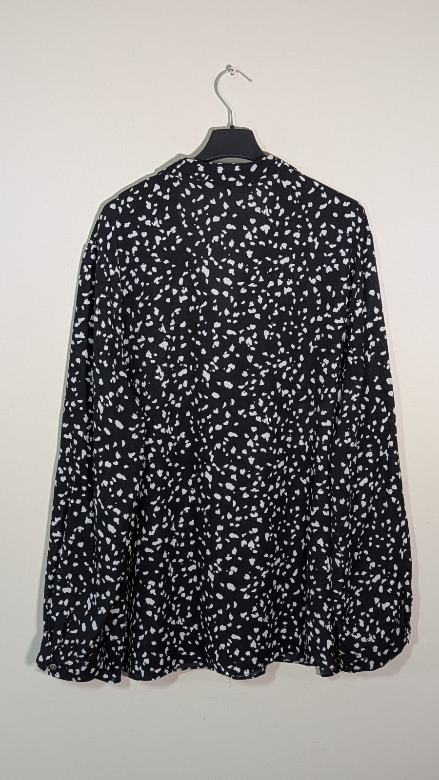 Peacocks Women's Shirt - Black - Size 22
