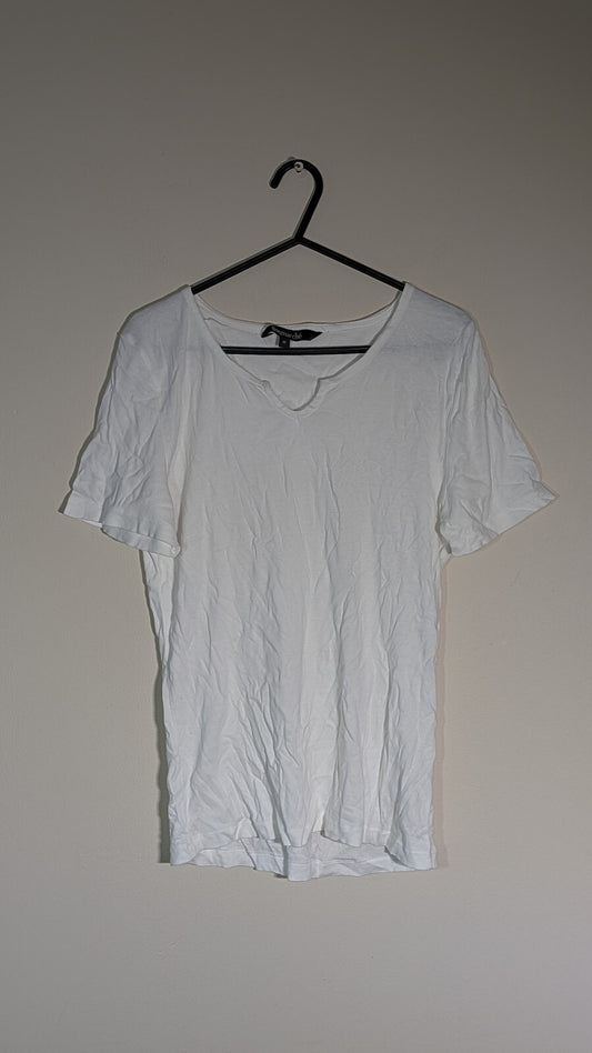 Bonmarche Women's T Shirt - White - Size 10