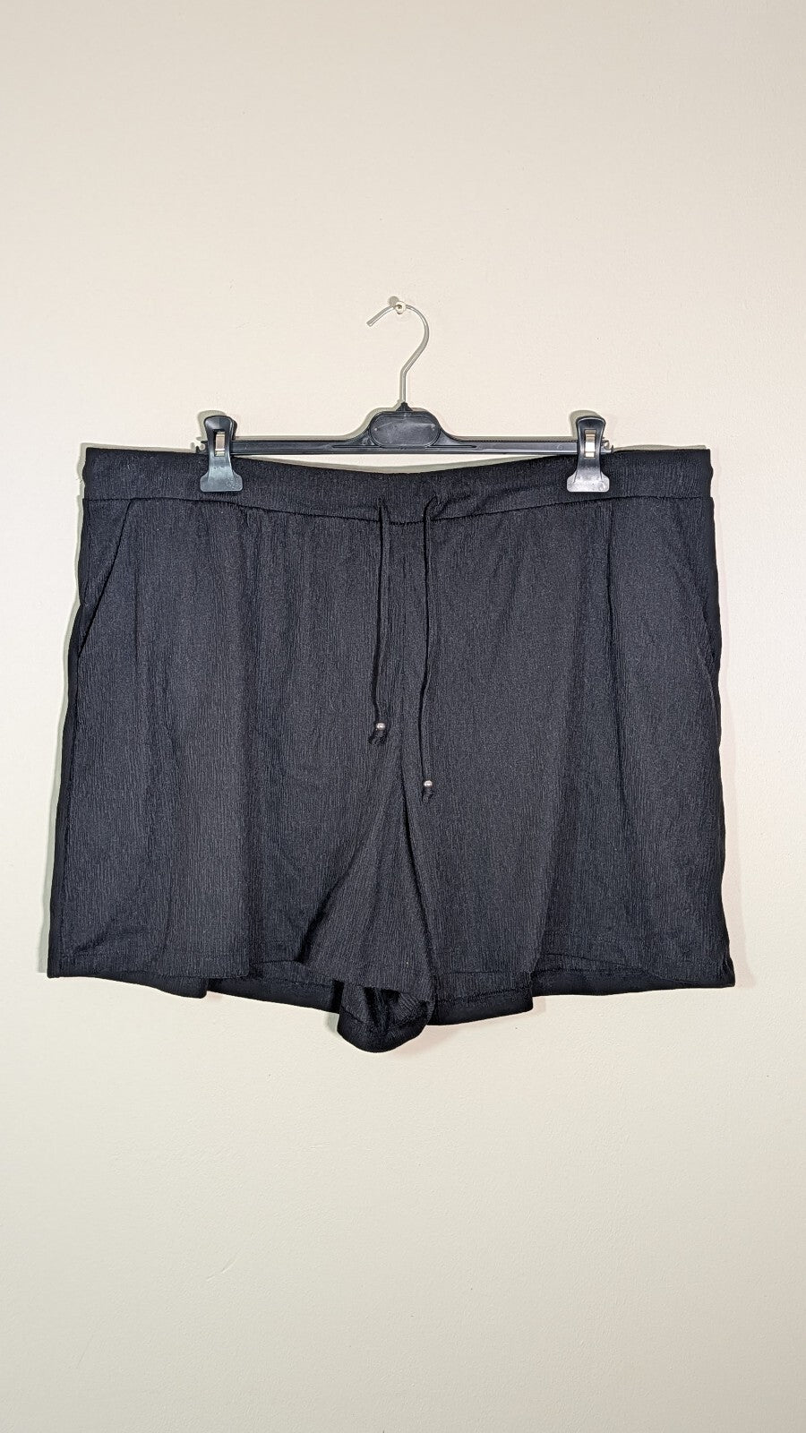 Nutmeg Women's Shorts - Black - Size 22