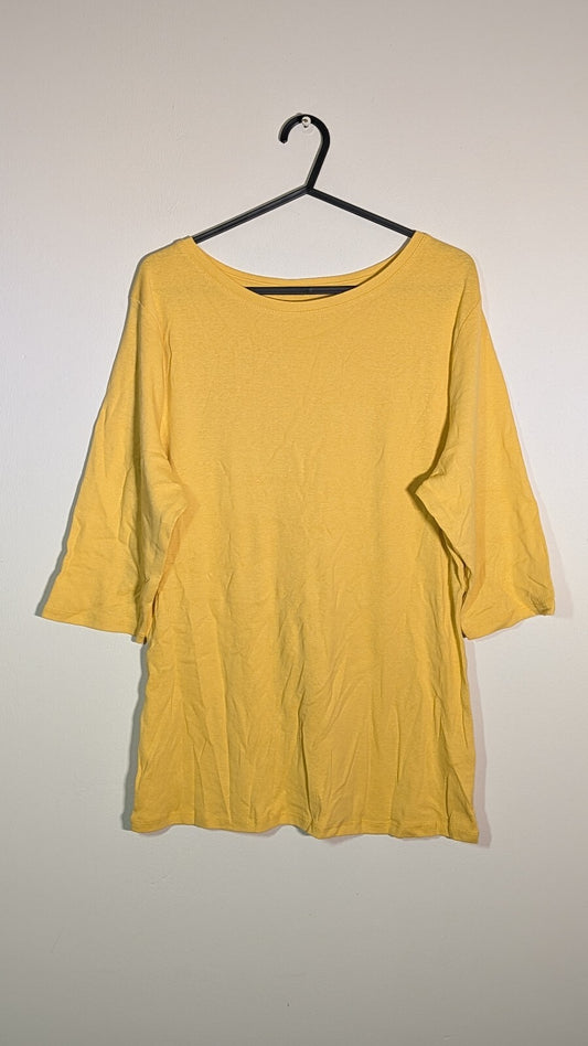 Papaya Women's T Shirt - Yellow - Size 16