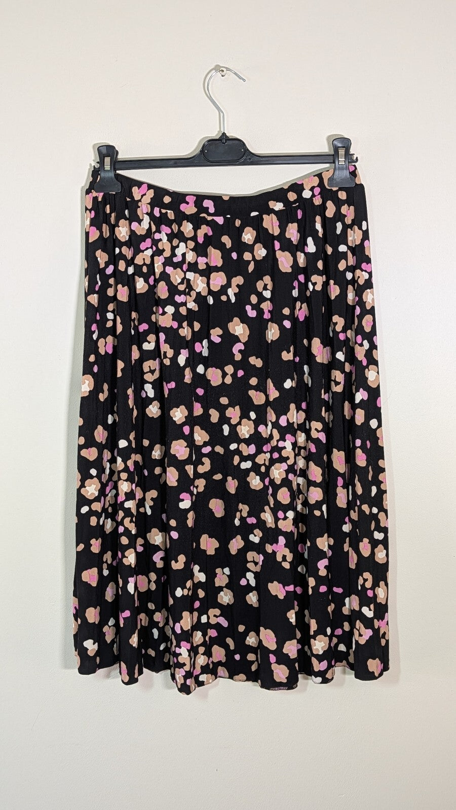 Love & Roses Women's Skirt - Black - Size 14