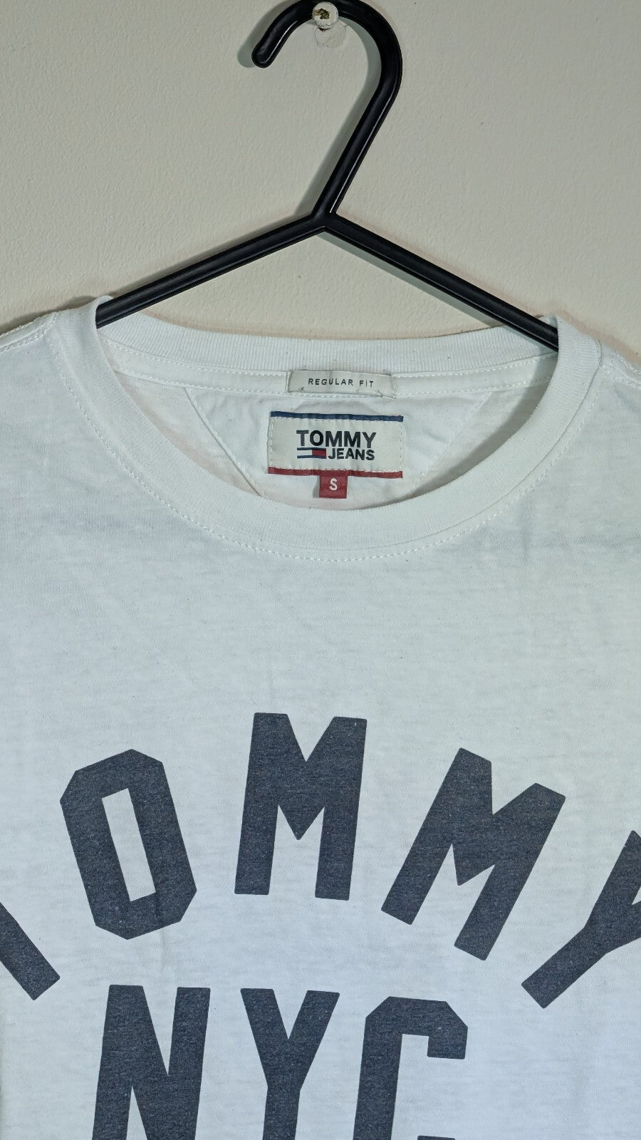 Tommy Hilfiger Men's T Shirt - White - Size Small