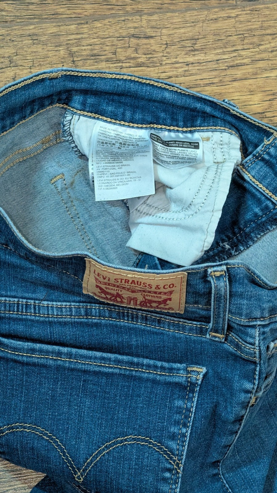 Levi's Women's 710 Super Skinny Jeans - Blue - Size 29W 32L