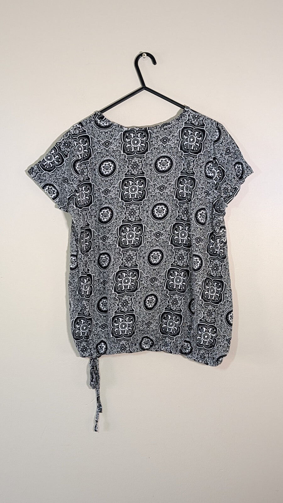 George Women's T Shirt - Black - Size 12