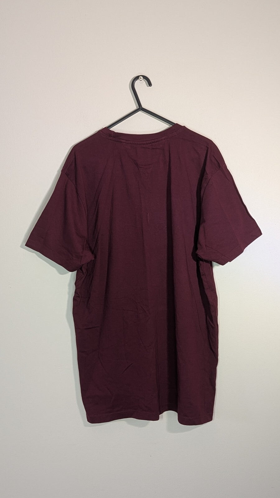 Tommy Hilfiger Men's T Shirt - Burgundy - Size XL