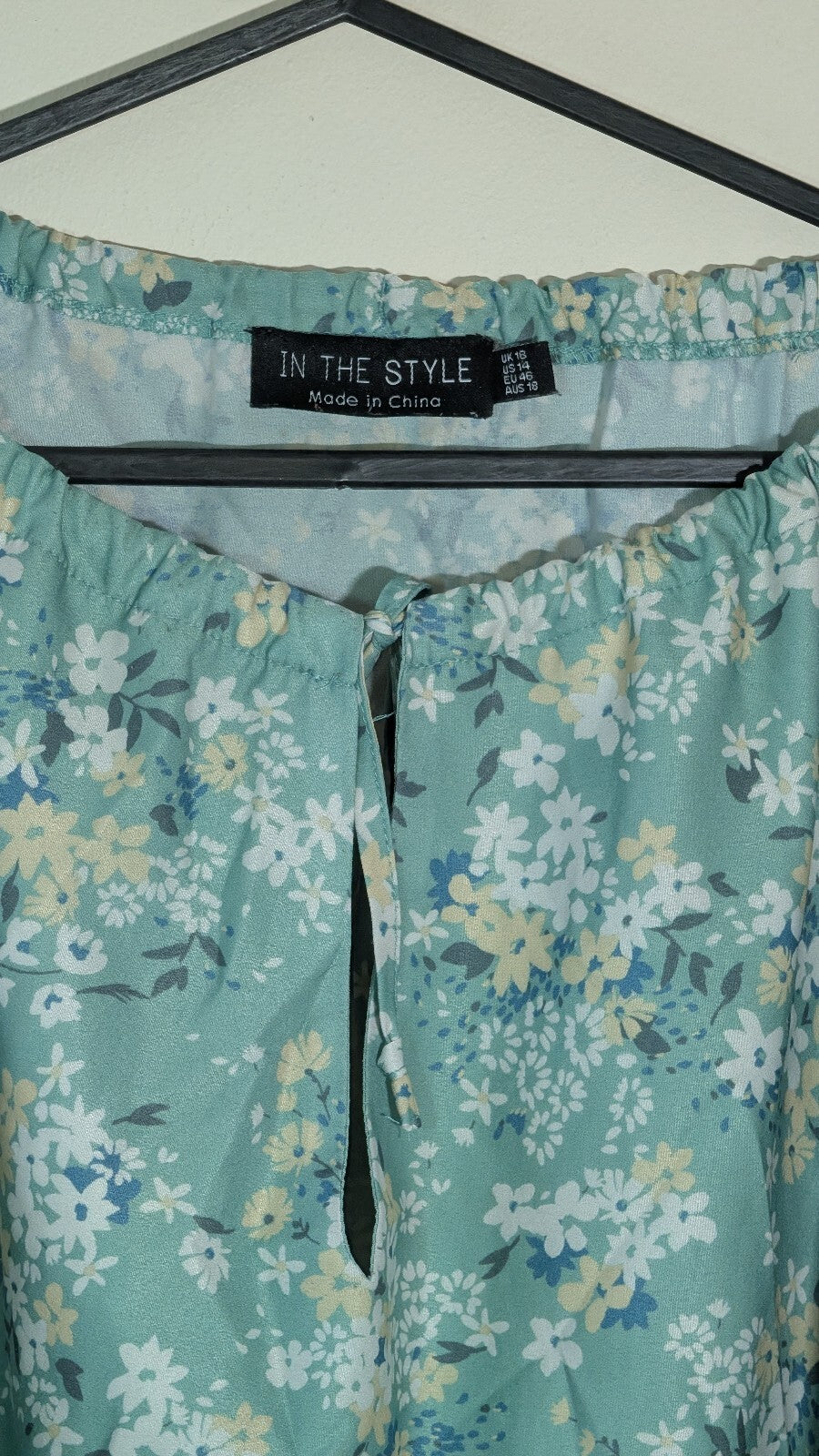 In The Style Women's Floral T Shirt - Green - Size 18