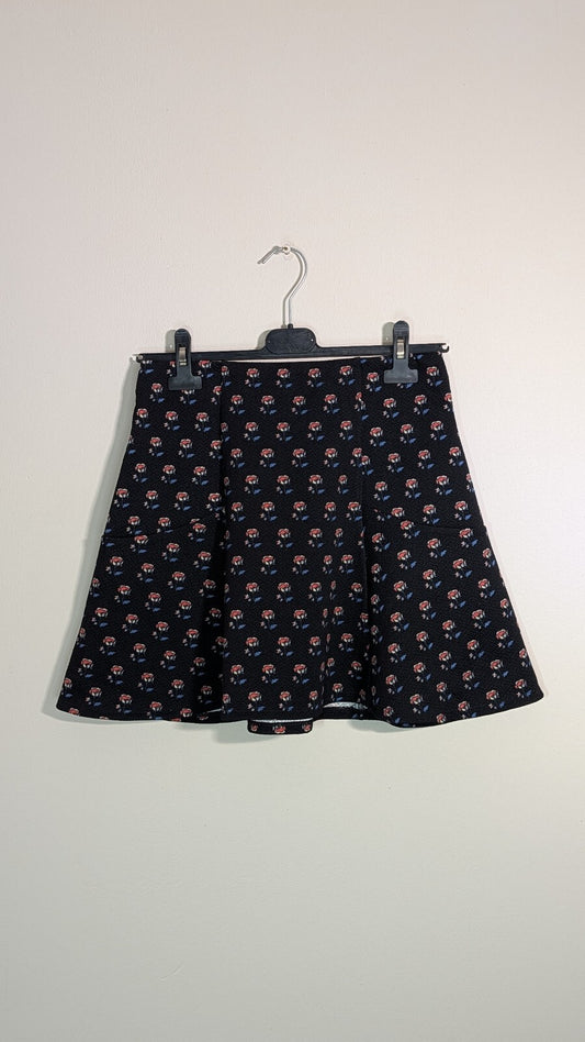 Hollister Women's Floral Skirt - Navy - Size Medium