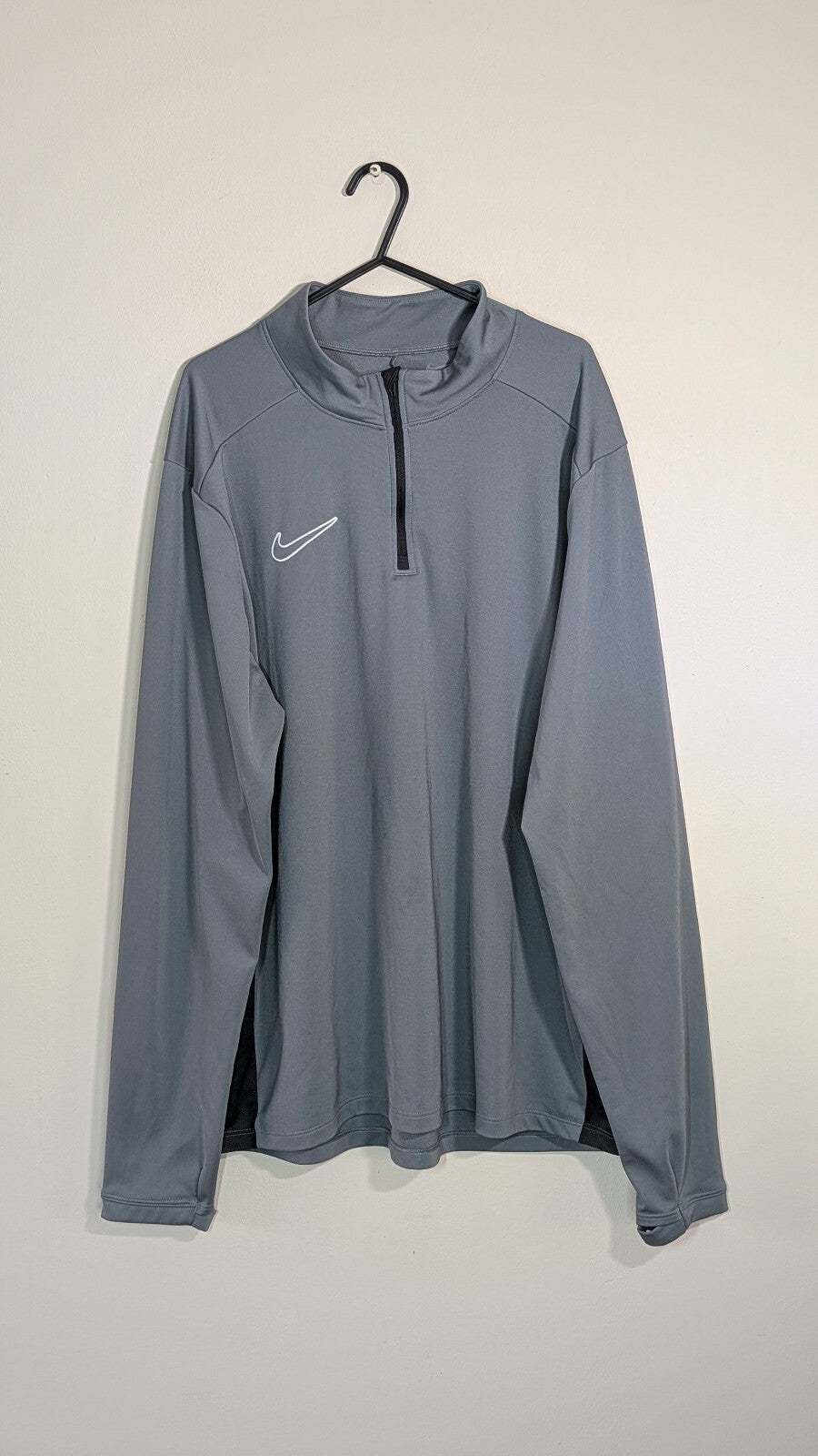 Nike Men's Dri-Fit 1/4 Zip Jumper - Grey - Size XL