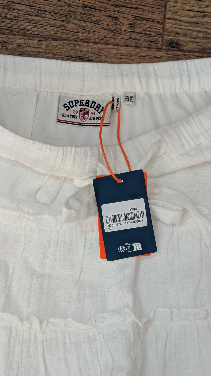 Superdry Women's Skirt - White - Size 16