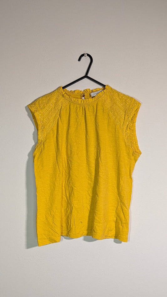 Oasis Women's T Shirt - Yellow - Size Medium