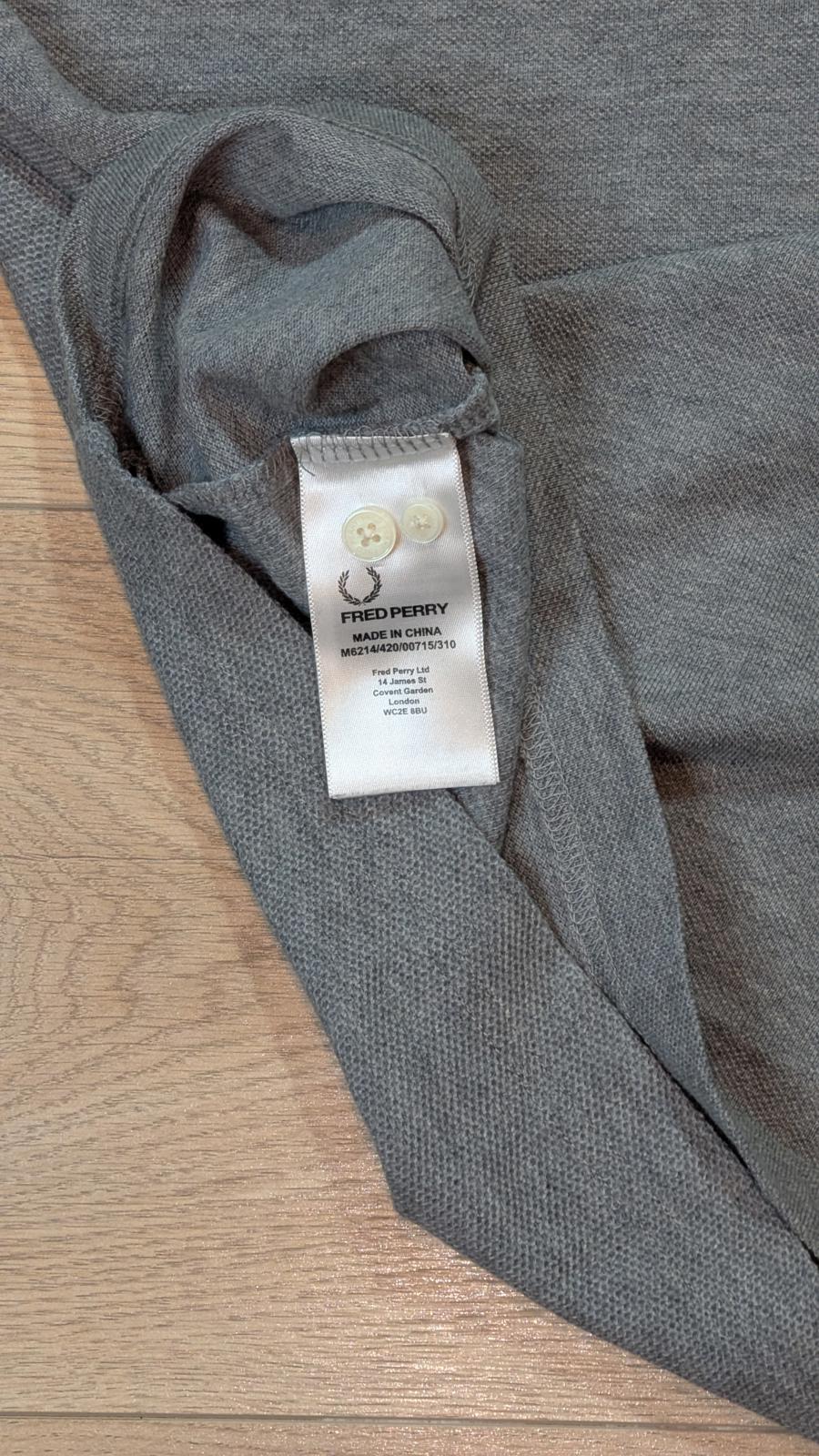 Fred Perry Men's Slim Fit Polo T Shirt - Grey - Size Medium