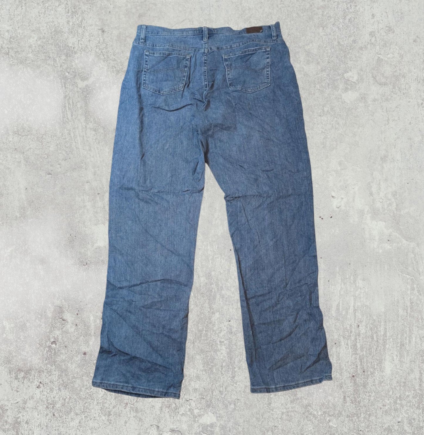 Lee Women's Relaxed Straight Jeans - Blue - Size 36W 31L