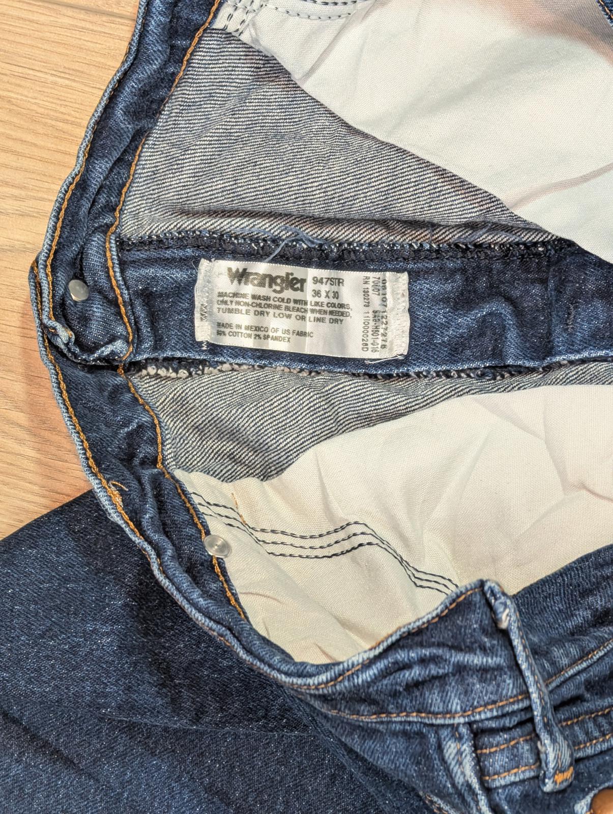 Wrangler Men's Straight Jeans - Blue - Size 36W 30L