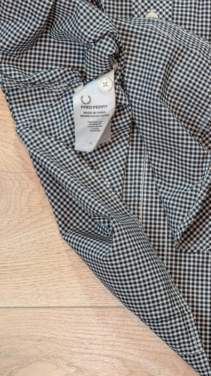 Fred Perry Men's Check Shirt - Black - Size Small