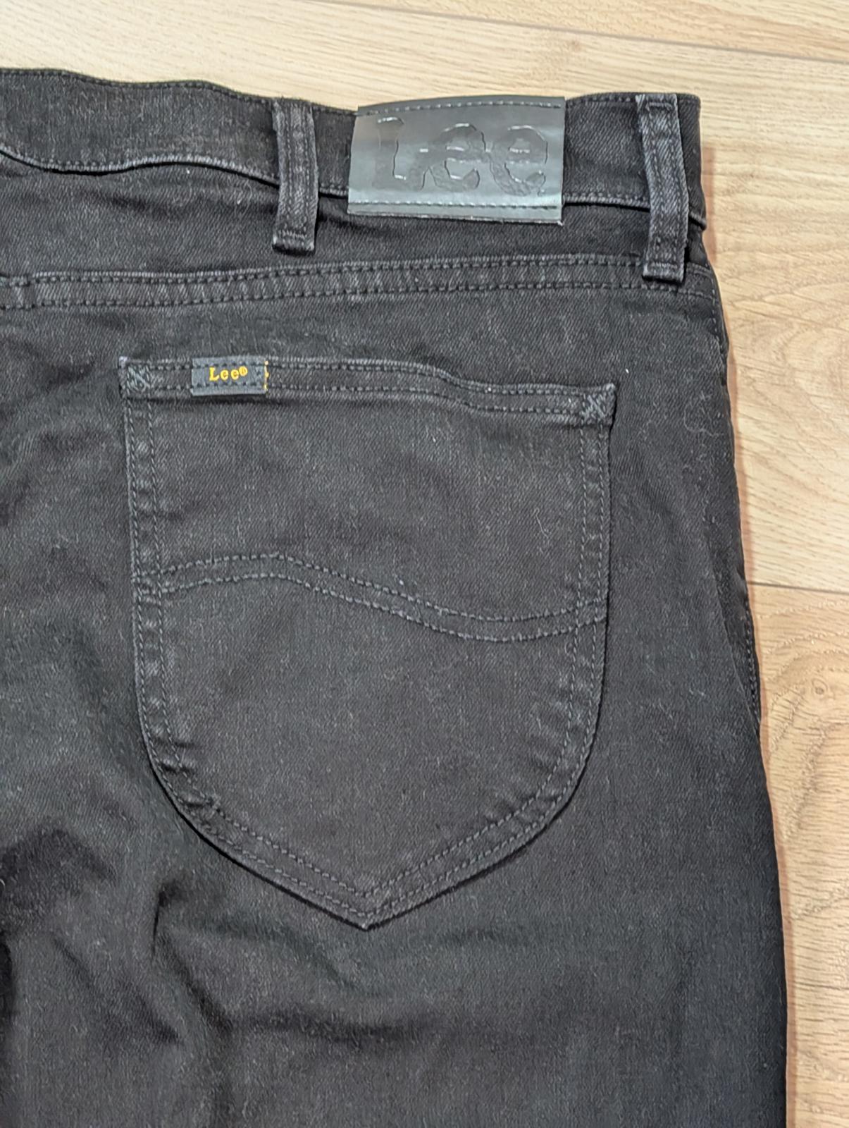 Lee Men's Regular Fit Jeans - Black - Size 38W 30L